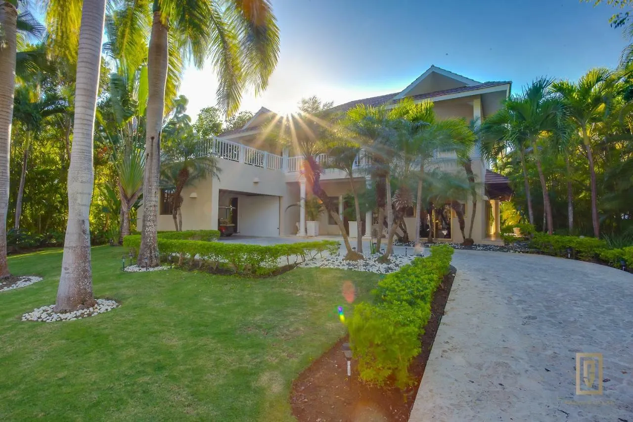 Chalet Calle Los Cocos Otel Punta Cana